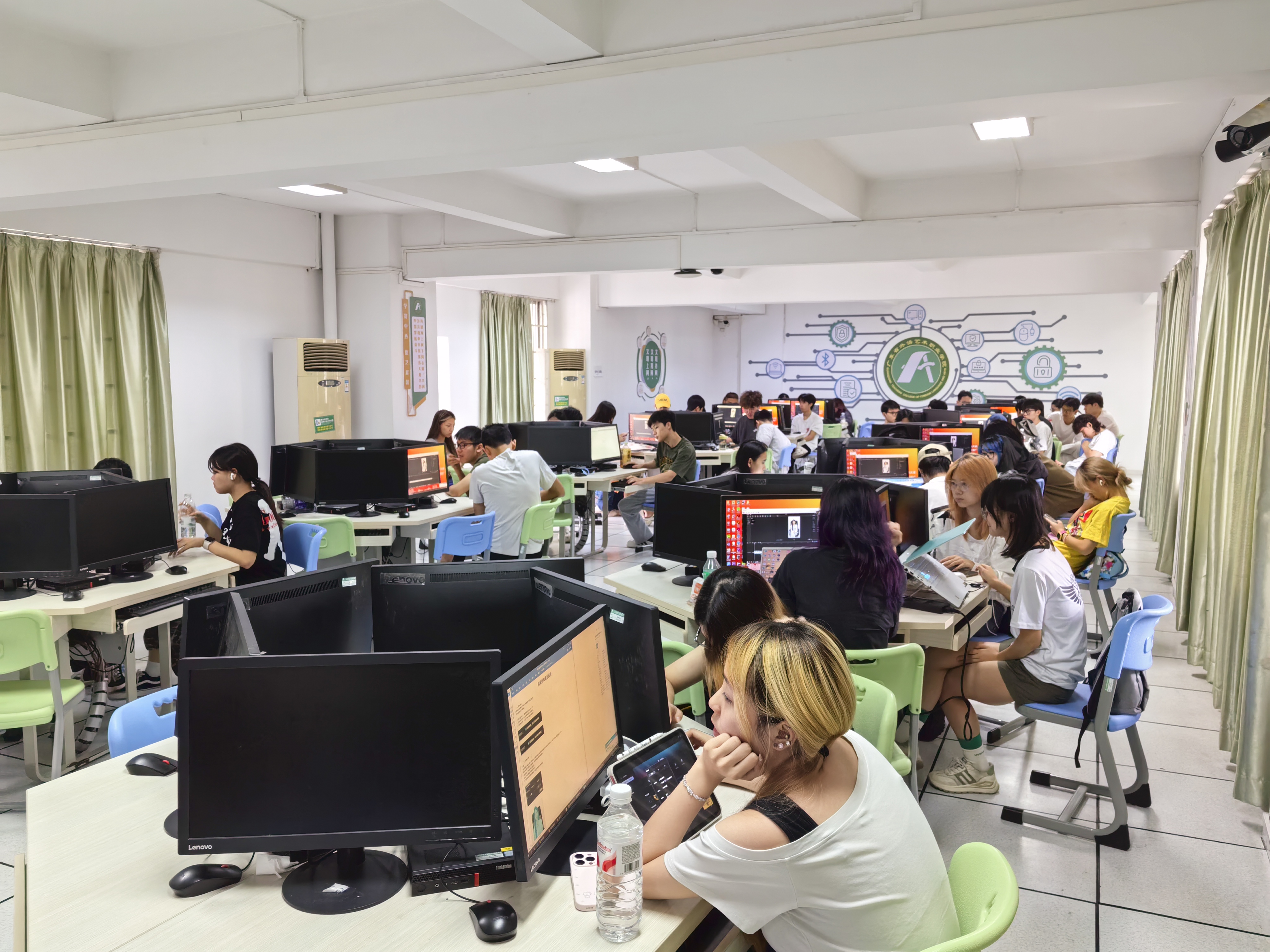 职业院校实训基地